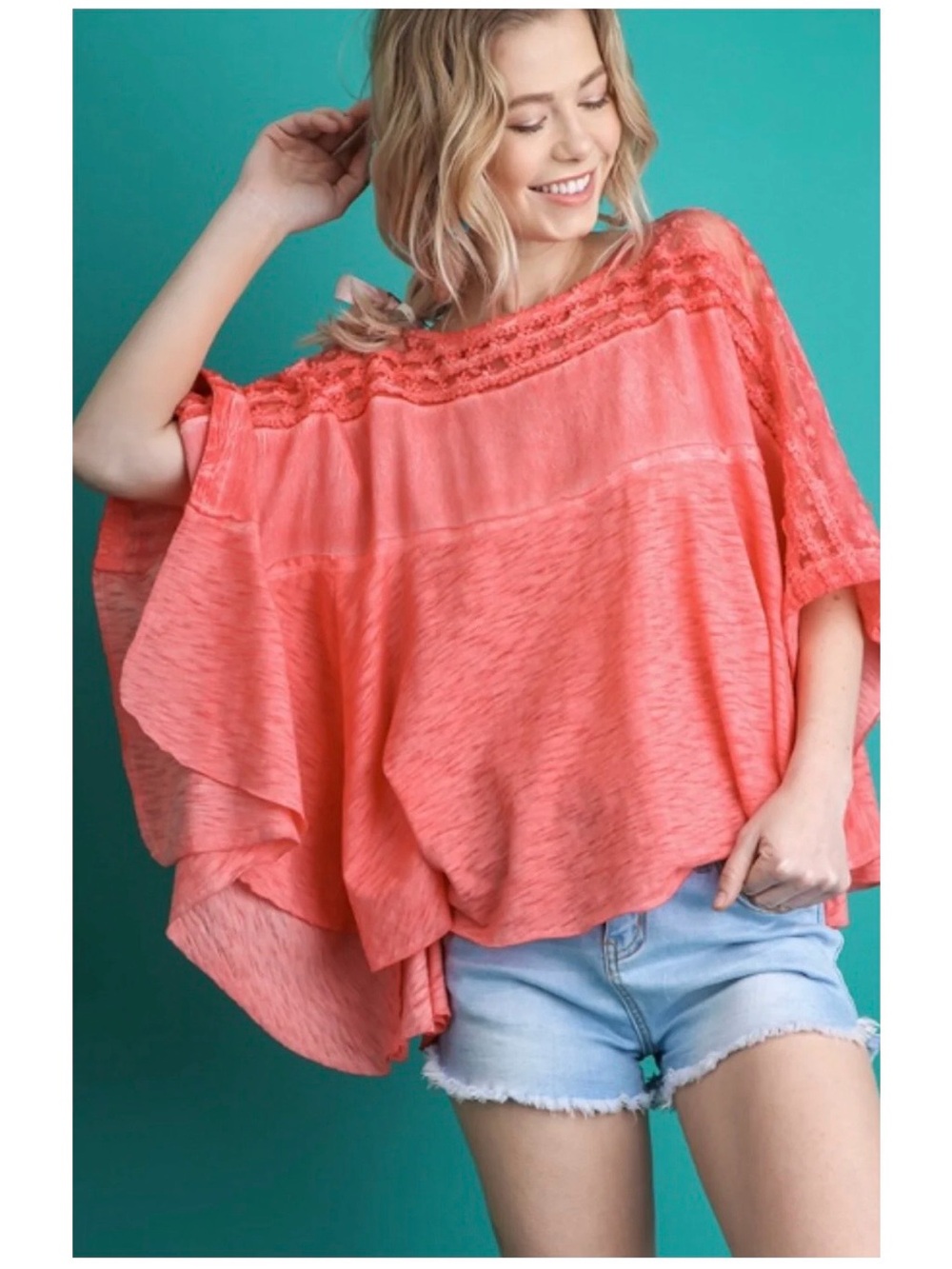Umgee Coral Lace Detail Tunic Top Size Small